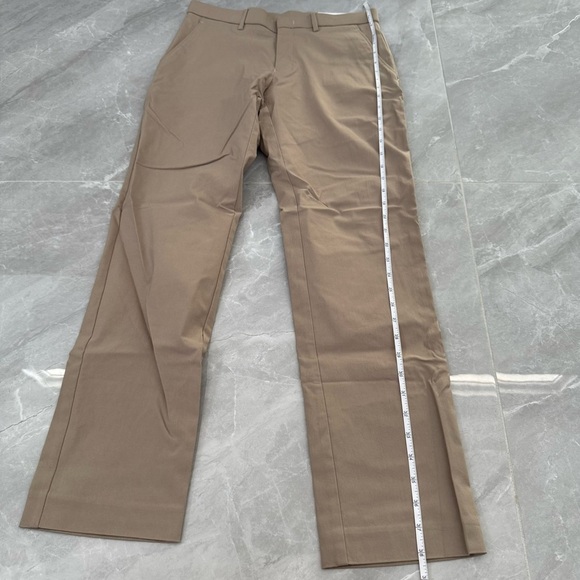 Men’s Tommy Hilfiger THFlex Tate Stretch Khaki Dress Pants Size 30W X 30L - Picture 15 of 16